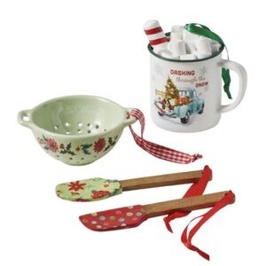 The Pioneer Woman Ornaments Christmas 2021 4 Piece: Mug, Colander, Spatulas- NWT